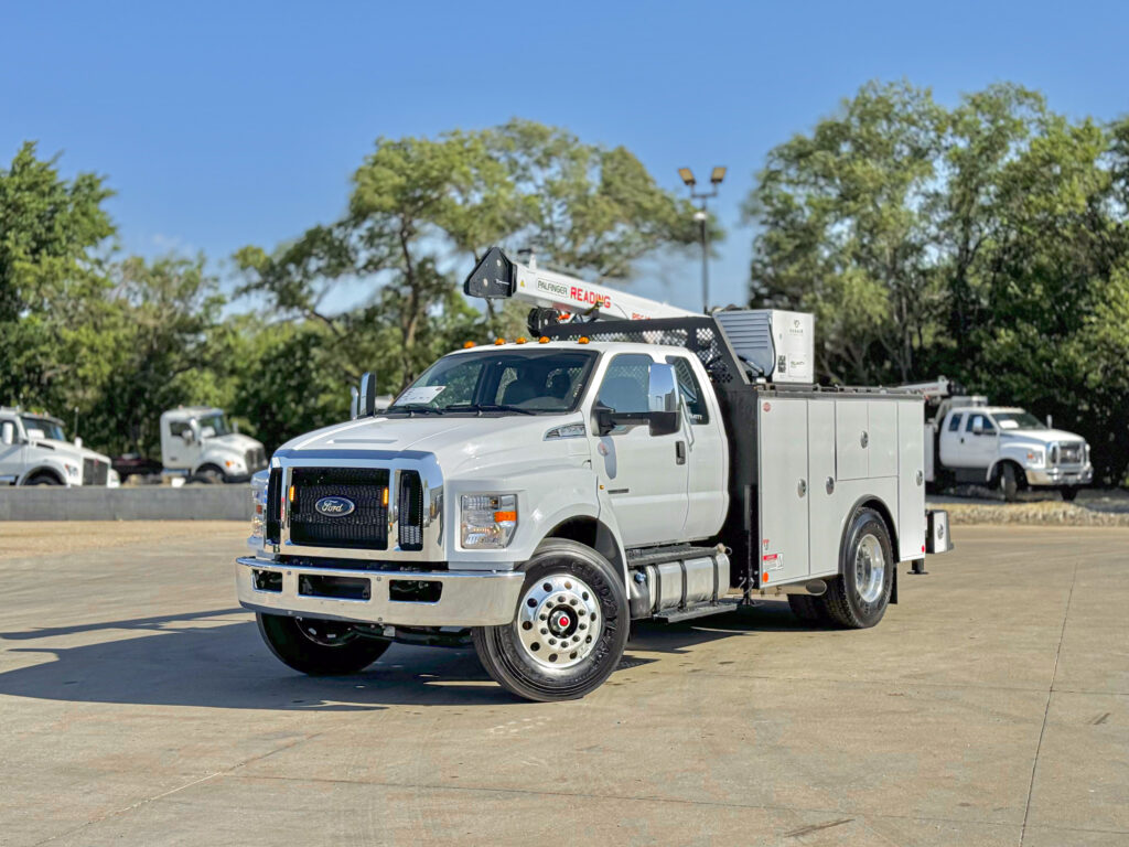 Ford Service Truck with a Palfinger Body.