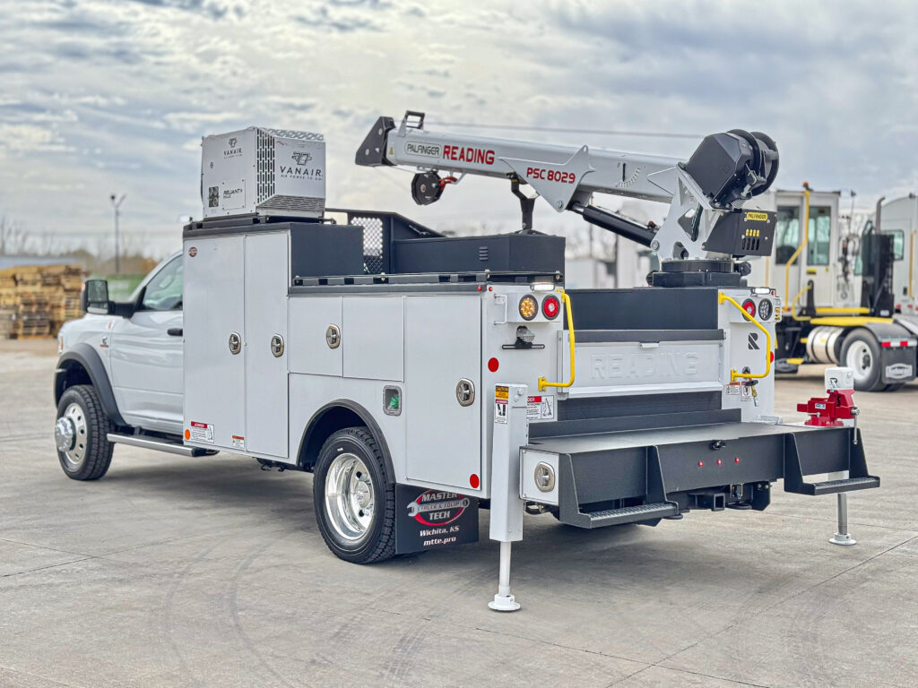 Palfinger Service Body's heavy duty bumper serves as workbench for whatever repairs need made.